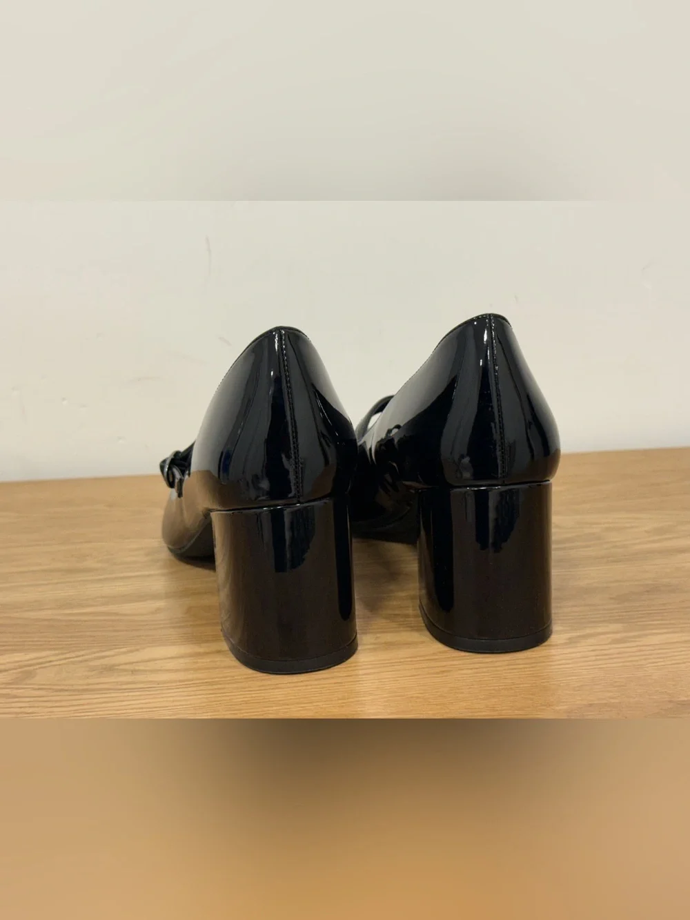 Women's Black Patent Mary Jane Block Heel Pumps